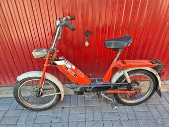Babetta 207 s kartičkou, s prsíčkama a tachometrem 3.