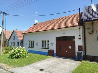 Prodej rodinného domu 135 m², pozemek 4086 m² Vlčnov