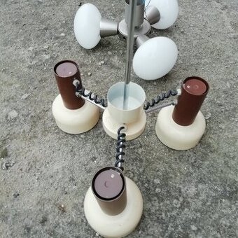Prodám lustry a svítidlo.