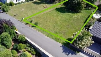 Velký STAVEBNÍ POZEMEK +ST.POVOLENÍ na RD/Vilu