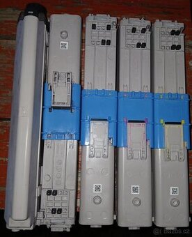 4 originál tonery OKI C301, C321, MC332,MC342.Jsou r