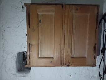 Starožitný nábytek