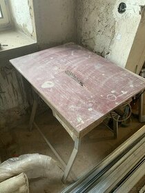 Prodám stolní pilu