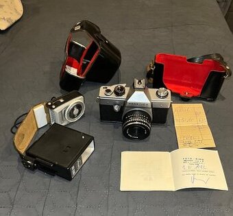 Praktica L s příslušenstvím