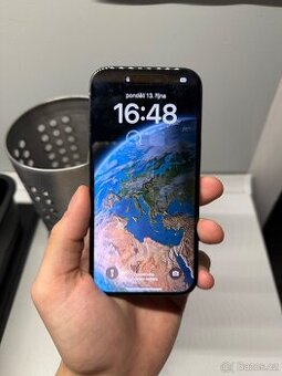 iPhone 15 - černý 128gb 76%