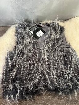 Zimní kožešinová vesta