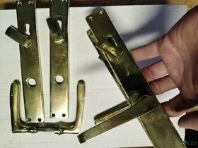 Mosazné dveřní kování na dveře, původní mosaz