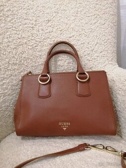 Nádherna kabelka Guess Luxe