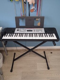 Klávesy Yamaha YPT 260