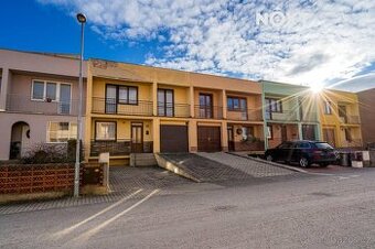 Prodej Rodinný dům, 194㎡