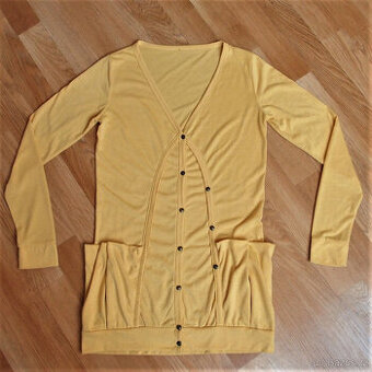 Dámské triko na zapínání s kapsami hořčice vel. 38