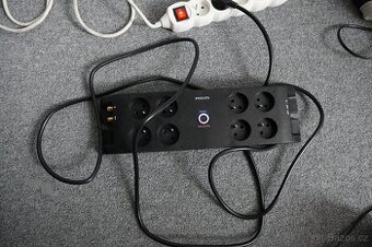 Philips přepěťová ochrana SPN4182A/60 – 8× zásuvka, 900 J