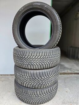 235/50/19 Zimní pneu Bridgestone TOP 2024