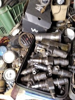 Prodám kompletní vstřiky na ZETOR25-