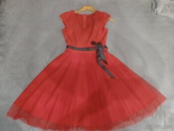 Červené šaty Bára styl - 1