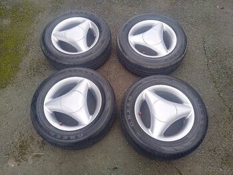 ALU kola 4x100 r13 letní pneu