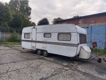 Hymer Nova+sluneční clona