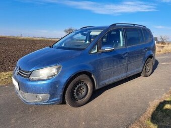 Volkswagen Touran 1.2 tsi, 77 kW, 2011, kamera