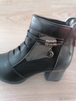 Dámské boty