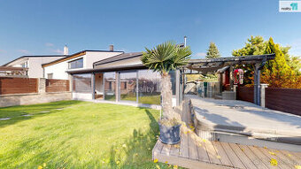 Prodej moderního rodinného domu 4+kk/T, 152 m2, pěkná zahrad