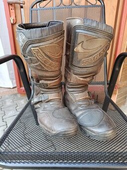 Prodám boty Forma vel.44