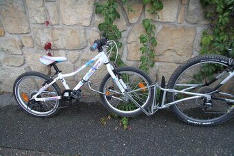 Kolo 20 + kompletní FOLLOW ME tažné zařízení, Praha