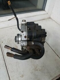 Díly Volvo v70 xc70 xc90 s60 96kw/120 kw d5 2.4