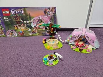 Lego Kempování v přírodě.