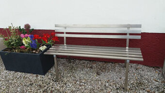 Nerezová lavička