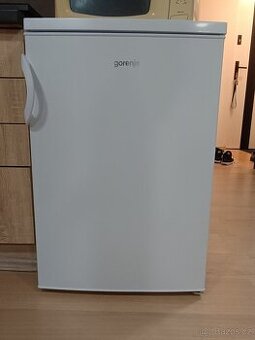 Lednička Gorenje s mrazící příhrádkou