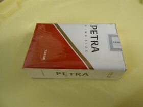 Sběratelské cigarety Petra