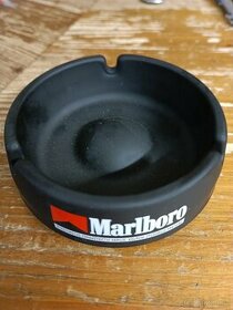 Skleněný reklamní popelník Marlboro - 1