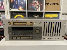 Tascam DA-888