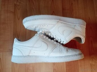 Nike Court Vision Low