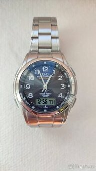 Japonské rádiem řízené hodinky Q&Q (Citizen) SOLARMATE