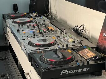 Pioneer CDJ 2000 -4 kusy + djm 2000 soft Nexus - 1