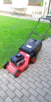Sekačka Mountfield W484