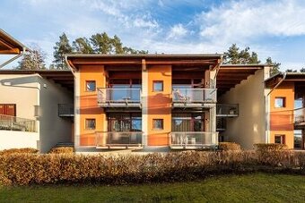 Prodej velice prostorného OV bytu 2+kk, 68 m2, s balkonem a