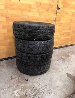 Zimní pneu 215/65/16C č.1