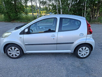 Peugeot 107 M1 HATCHBACK