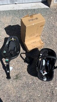 Cybex Cloud Z i-size + základna isofix BASE-Z (plotna)-TOP