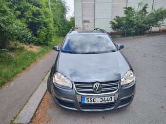 Volkswagenu Golf kombi