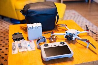 Dron DJI Mini 3 Fly More Combo + příslušenství