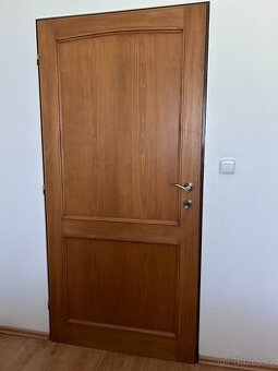 Dveře - 1