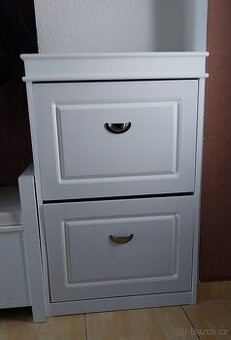 Bílý botník SLEVA