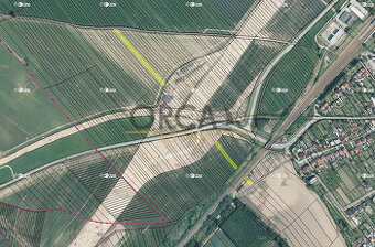 Prodej podílů 1 197 m2 na pozemcích v k.ú. Nedakonice - 1