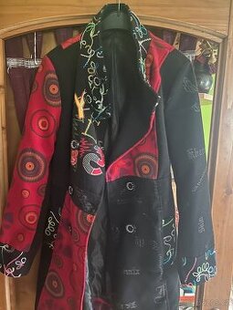 Kabát barevný 3/4 nápaditý ve stylu patchwork vel.