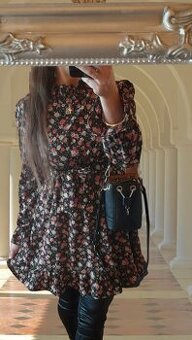 Shein květované šaty s vázacím páskem