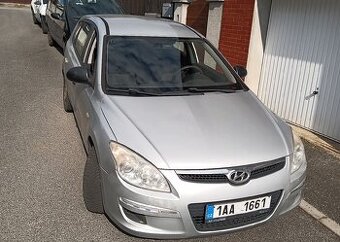 Hyundai i30 1.6i 92kW 2009