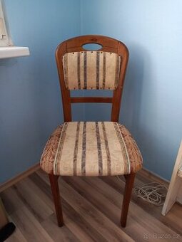 Starožitná židle